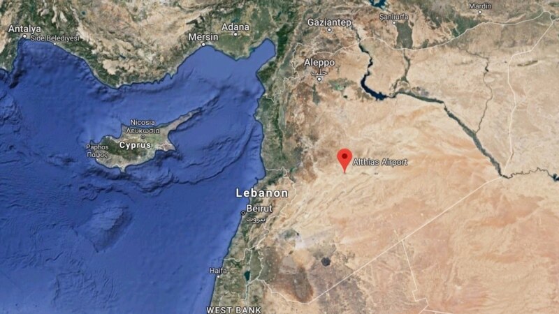 Сирия сообщает о ракетных ударах по авиабазе в Хомсе