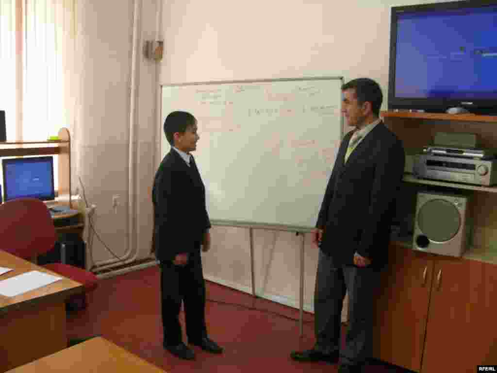 Литсей-интернатҳои тоҷикӣ-туркӣ дар Душанбе #22