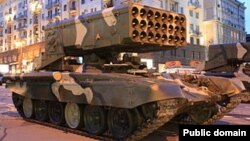Росийская тяжелая огнеметная система залпового огня Буратино