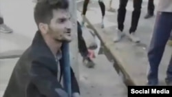 برشی از فیلمی که از مهرداد سپهری هنگام بازداشت منتشر شده است