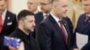 Президенти України та Польщі Зеленський і Навроцький після спільної прес-конференції за результатами переговорів у Президентському палаці у Варшаві, Польща, 19 грудня 2025 року