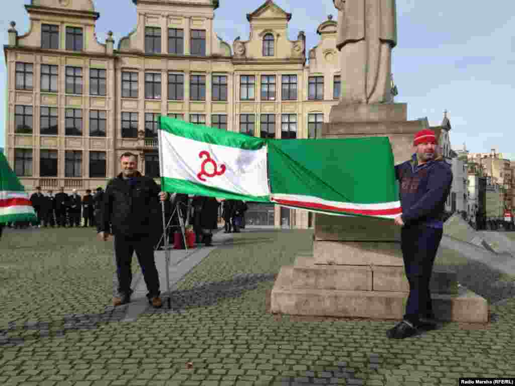 Брюссель, Европан Кхеташонан хIусамна хьалха.