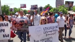 Armenian Protesters Call For Release Of Opposition Activists