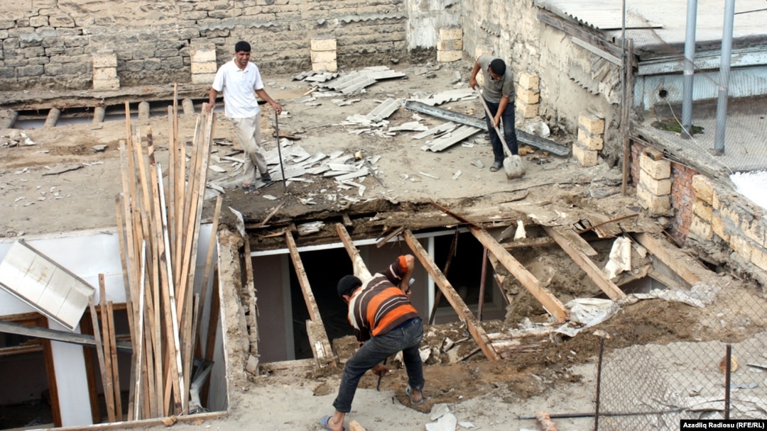 Bakıda söküntü, 25 sentyabr 2012