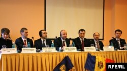 Conferinţă de presă a reprezentanţilor FMI şi ai guvernului