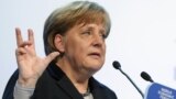 Angela Merkel la Forumul Economic de la Davos, ianuarie 2012