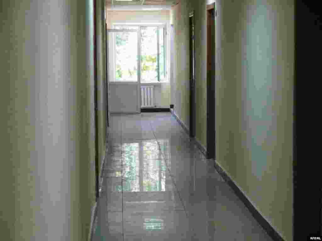 Нахустин гимназияи хусусӣ #16