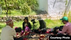 Хусния Худжамёрова долгие года занималась собирательством и исследованием бадахшанского фольклора