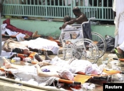 Saud Arabystanynyň Mina şäherçesindäki basa-baslykda ölen haç zyýaratçylarynyň jesedi. 24-nji sentýabr, 2015 ý.