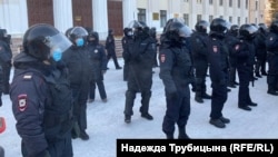 Тюмень, сотрудники полиции на акции 23 января