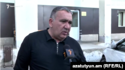 Директор торгового центра «Ариндж Молл» Самвел Акопян беседует с журналистом Радио Азатутюн, Ереван, 9 апреля 2019 г.