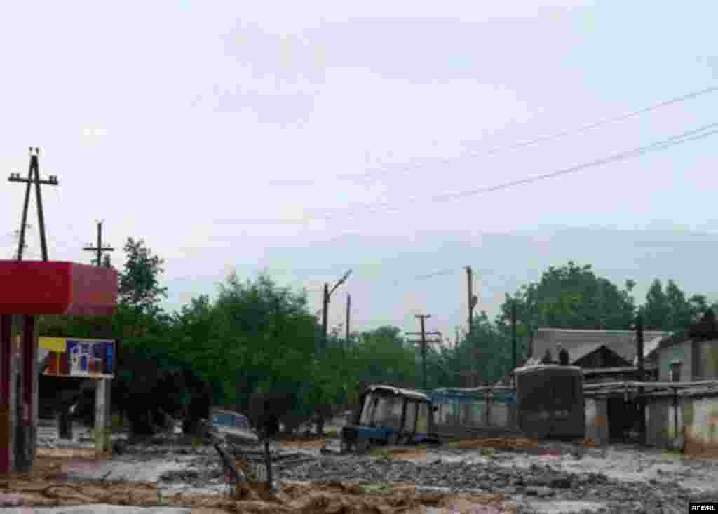 Кӯлоб пас аз як соли селхезӣ #9