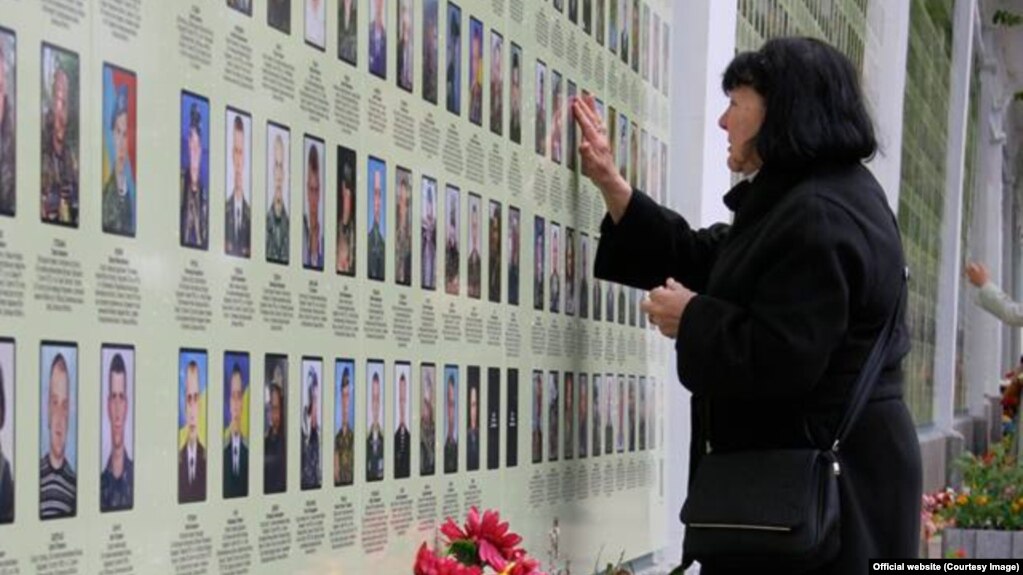 Меморіал захисників України, створений у Києві завдяки матеріалам «Книги пам’яті» 