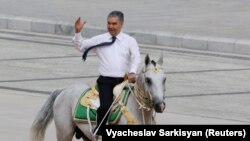 Бывший президент Туркменистана и председатель Халк Маслахаты (верхняя палата парламента) Гурбангулы Бердымухамедов