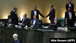 قرار شده است هیئت حل اختلاف قوا به این اختلاف رسیدگی کند