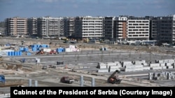 Od početka 2026. godine, doneto je više od 130 rešenja Vlade Srbije o upotrebi budžetske rezerve, pokazuje analiza Radija Slobodna Evropa. Na fotografiji: gradilište EXPO 2027. Surčin, Beograd 5. april 2026.