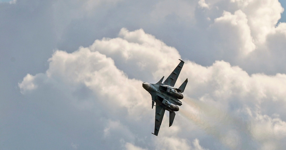 ანექსირებულ ყირიმში ჩამოვარდა რუსული გამანადგურებელი სუ-30