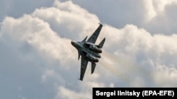 Истребитель Су-30