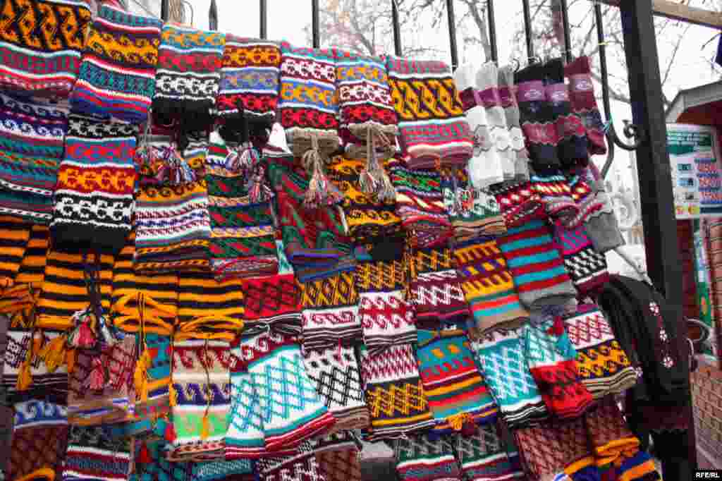 Мӯди нав: Ҷӯроби бадахшӣ #9