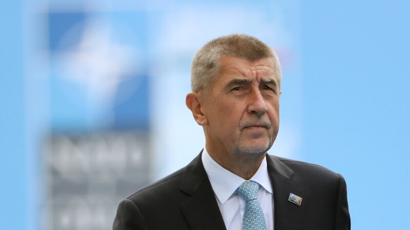 Češki premijer Babiš držao sina zatočenog protiv njegove volje