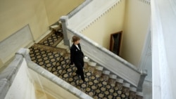 Scandal la Primăria Chișinău. Irina Gutnic a revenit la muncă, dar nu a fost lăsată să intre în birou