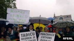 Sa protesta podrške Iliji Jurišiću u Tuzli, oktobar 2009. Foto: Maja Nikolić