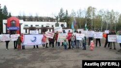 Чарада катнашучылар