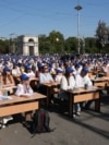 Moldovans participating in the annual Great Dictation contest in Chisinau, 31 Aug. 2025