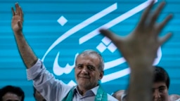 مسعود پزشکیان در جریان مبارزات انتخاباتی