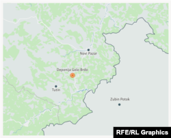 Deponija "Golo Brdo" nalazi se između Novog Pazara i Tutina, dvadesetak kilometara od granice sa Kosovom.