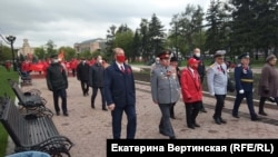 Шествие 9 мая 2020 года в центре российского Иркутска 