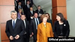 Catherine Ashton danas u Prištini