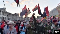 Pamje nga demonstrata e djeshme e djathtisëtve në Kiev