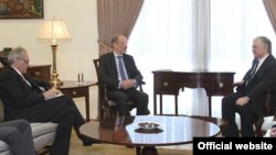 Министр иностранных дел Армении Эдвард Налбандян принял сегодня специального представителя действующего немецкого председательства ‪‎ОБСЕ по Южному Кавказу посла Гюнтера‪ ‎Бехлера, Ереван, 18 апреля 2016 г.