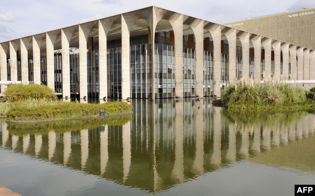 Architect Oscar Niemeyer's Modernist Legacy