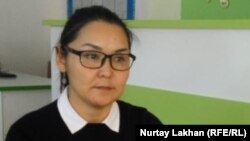 "Қытайдан қашқан" қазақ Қайша Ақан сот залында отыр. Жаркент, Алматы облысы, 23 желтоқсан 2019 жыл.