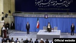دیدار علی خامنه‌ای با دست‌اندرکاران و کارگزاران ایرانی حج، ۱۲ تیر ۱۳۹۸
