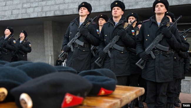 Призов до російської армії у Севастополі. Крим, грудень 2017 року