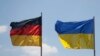 Раніше сьогодні агенція DPA з посиланням на дані Міністерства економіки Німеччини повідомила, що Берлін цього року має намір досягти рекордного експорту оборонної продукції, в основному завдяки поставкам зброї в Україну