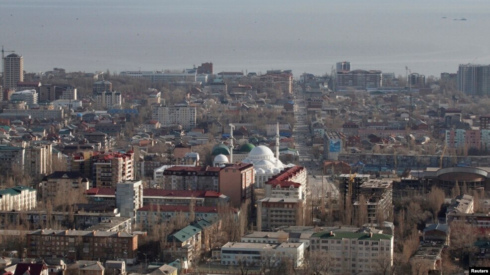 Pamje e kryeqytetit Mahaçkala në Dagestan