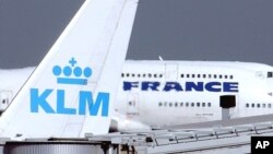 KLM ozal Tährana uçar gatnawyny 2013-nji ýylda bes edipdi. 