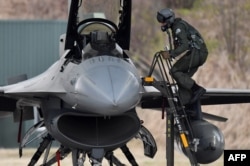 Бельгія зобов'язалась передати Україні 30 F-16