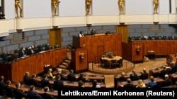 ფინეთის პარლამენტის სხდომათა დარბაზი(ფოტო არქივიდან)