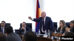 Armenia - The Public Services Regulatory Commission discusses punishment for the owner of Electric Networks of Armenia, November 13, 2025.