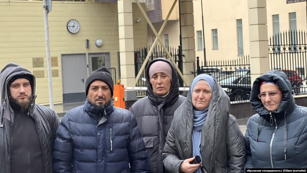 Цензурасыз секс реалити-шоу Зеленоградта өзбек әйелдерімен жыныстық қатынас