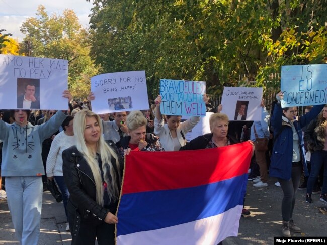 Pamje nga protesta e 10 tetorit.