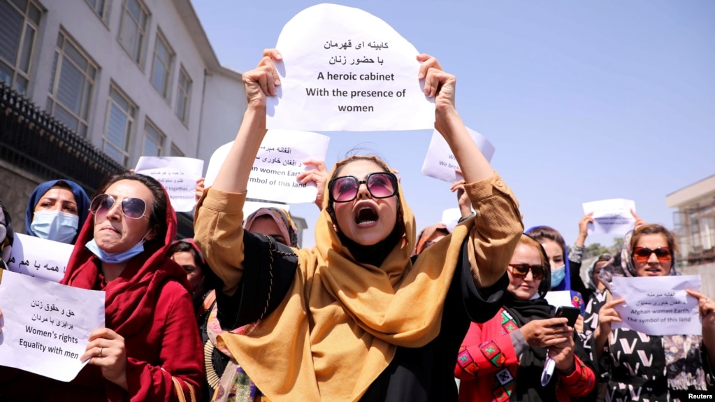 Акция протеста женщин в Кабуле 