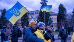 Стотици хора се събраха в София по повод четвъртата годишнина от войната на Русия срещу Украйна. 24 февруари 2026 г.