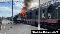 Атаки на железнодорожную инфраструктуру усилились (фото последствий удара по Шостке 4 октября)