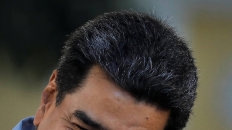 Мадуромен бірге ұсталған әйелі Силия Флорес кім?